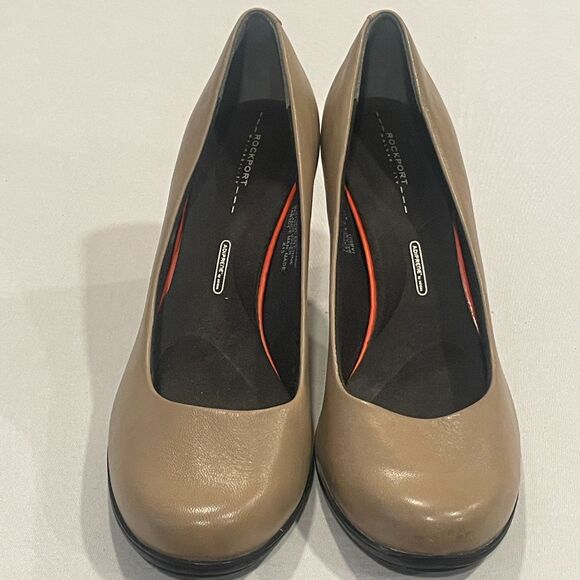 ~ Rockport 9M Pumps Total Motion Taupe Tan Leather Round Toe 3" Heels Trutech - Picture 10 of 15
